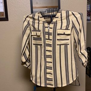 Size med. womens blouse